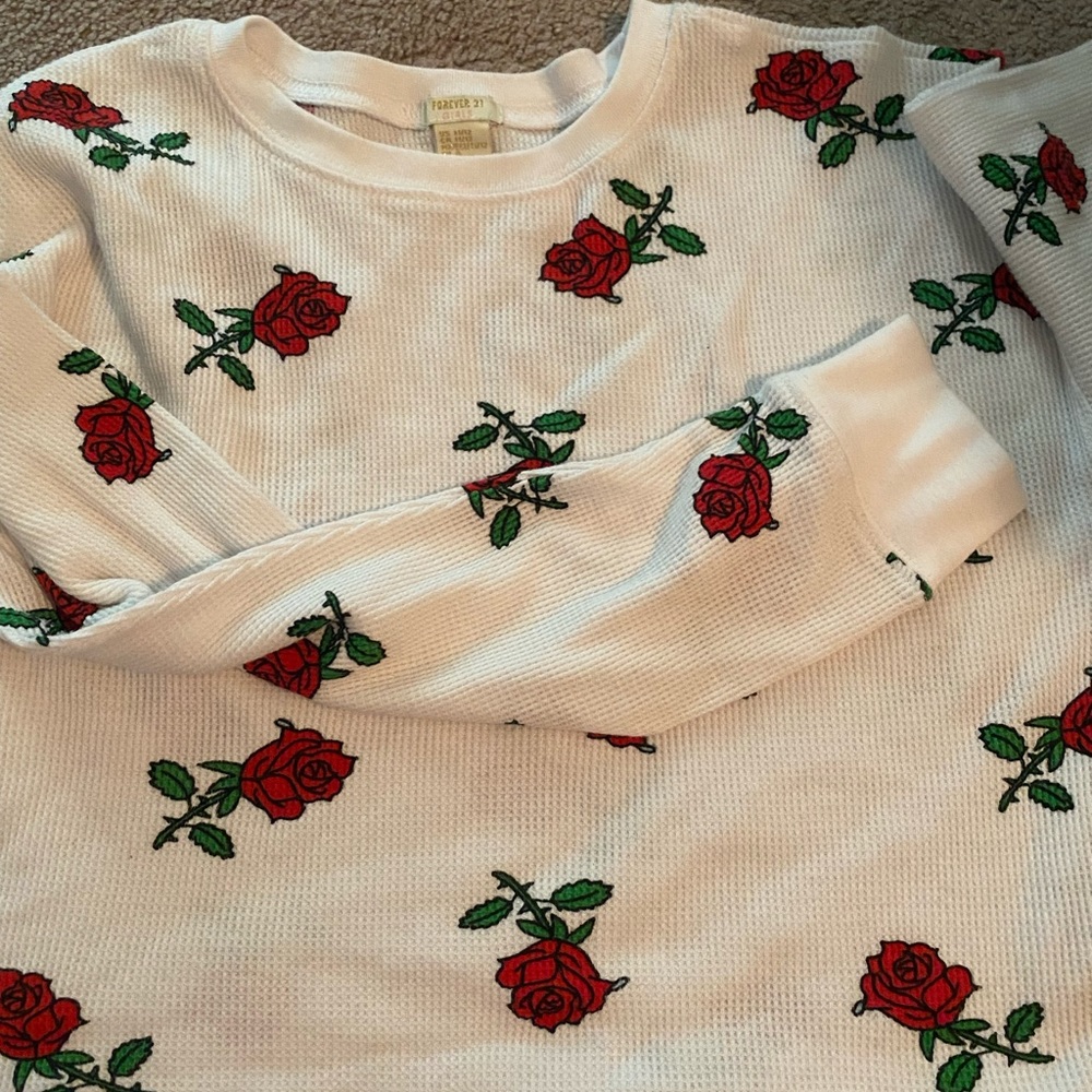 Rose shirt girls